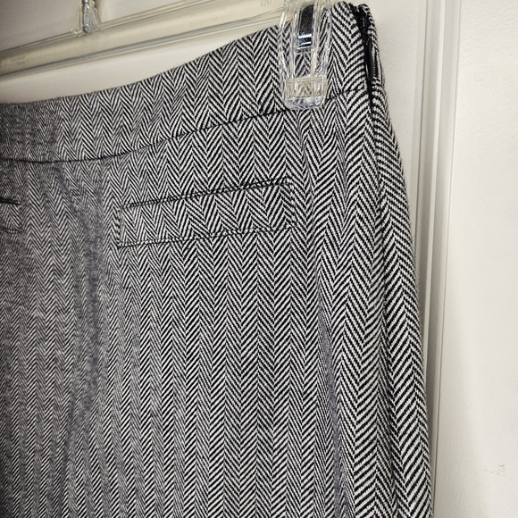 Talbots Tonal Herringbone A-Line Skirt Knee Length Classic Side Zip Closure 2 - Picture 4 of 10
